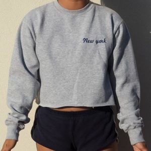 Brandy Melville New York Cropped Sweater
